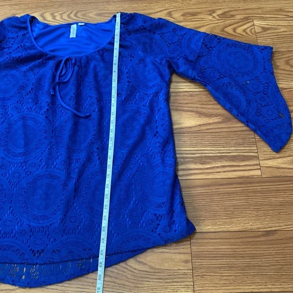 Tacera women’s crochet layer bell sleeve boho lace electric blue top, loose 1X - Picture 12 of 13